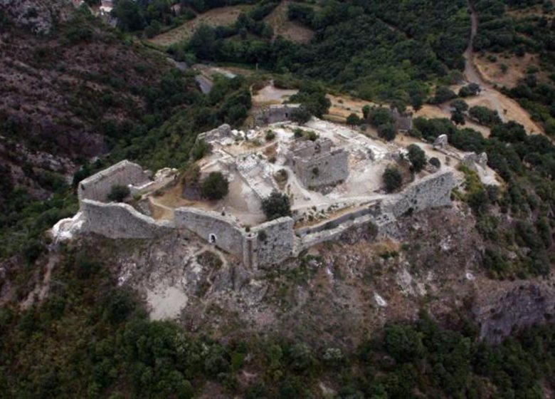 BETWEEN SEA AND CORBIERES