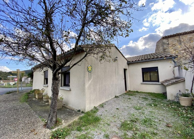 VILLEMAGNE COTTAGE