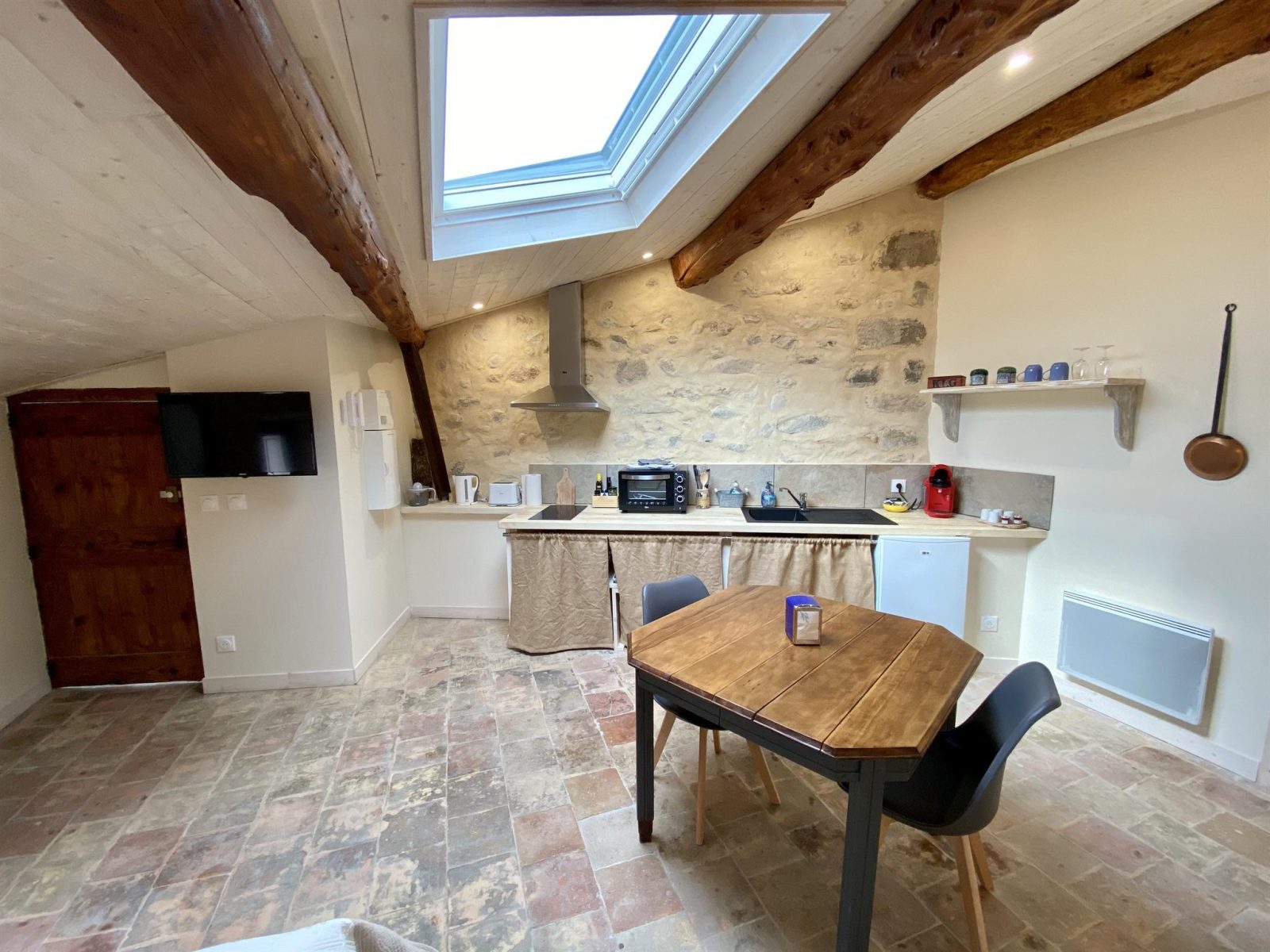 GITE DU FRIGOULA – APPT 4 – LE ROMARIN