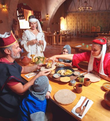 LA RÔTISSERIE MÉDIÉVALE