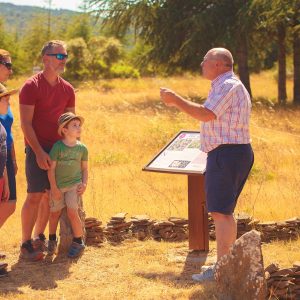 SENTIER DES ORCHIDÉES – CHEMIN DES PLANÈTES