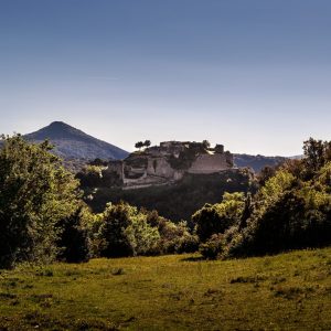 1210, TERMES L’IMPRENABLE