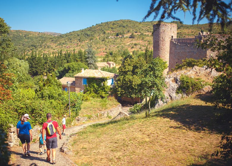 VISITE GUIDÉE – CHÂTEAU ET VILLAGE